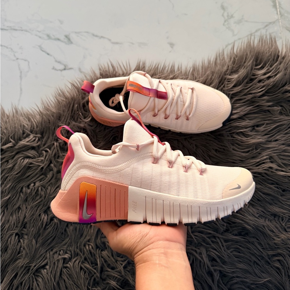 Nike Free Metcon 6 SE - Picture 5 of 10